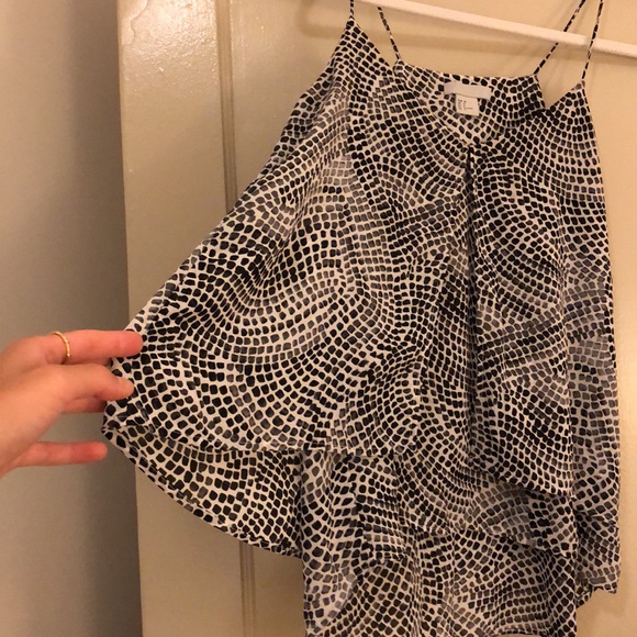 H&M black and white speckled tank - Picture 2 of 3